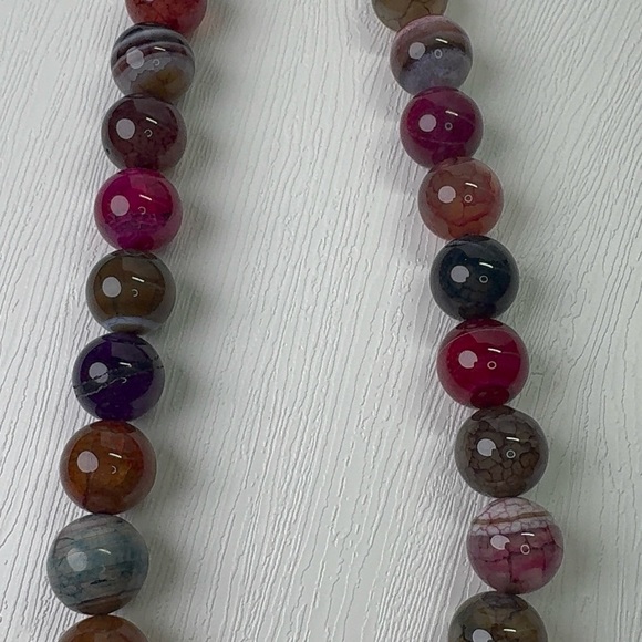 ✨Stunning Natural Pink Dragon Vein Agate Necklace ✨ - Picture 5 of 7